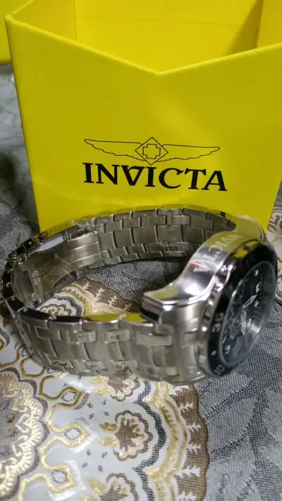Reloj Invicta de acero inoxidable para hombre - miniatura 5