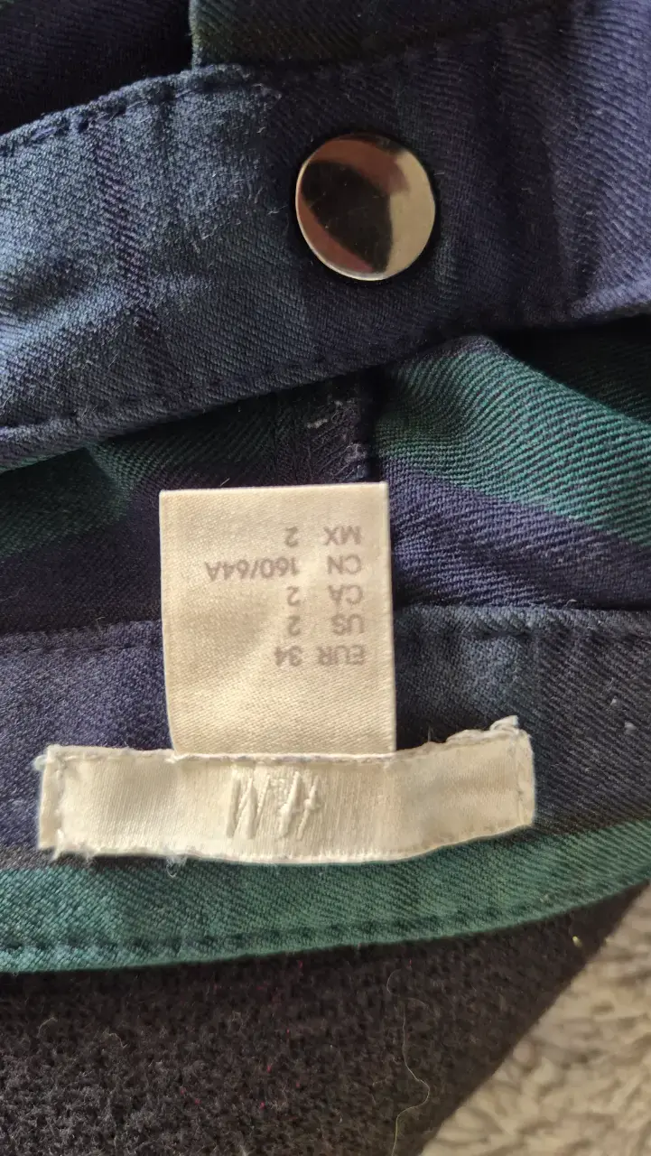 Pantalón tartán H&M, EUR 34 - 3