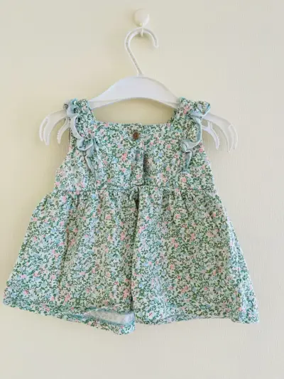 Conjunto de bebé floral Tribu 9-12 meses de niña - miniatura 2