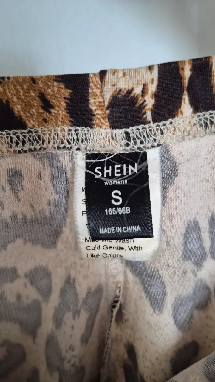 Shorts leopardo SHEIN, talla S - 2