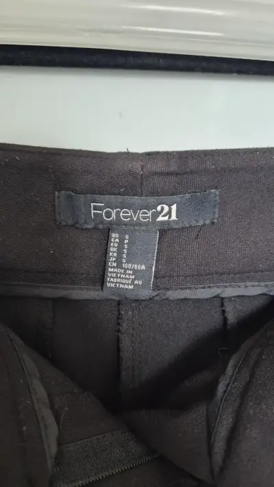 Shorts negros Forever21, talla S - miniatura 2