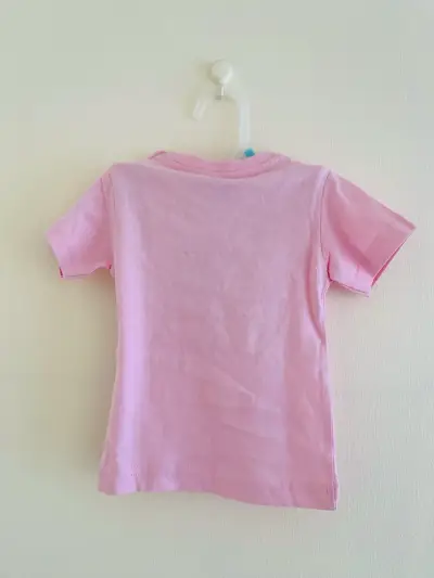 Polera rosada infantil con frase 'I Love Roma' - miniatura 2