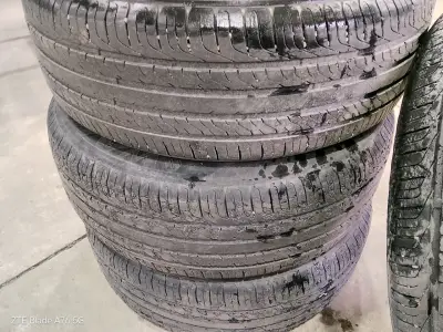 Juego de 4 neumáticos usados Kumho Solus - miniatura 4