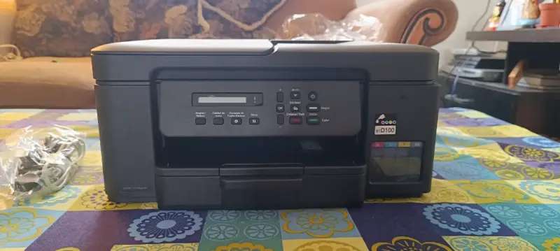 Impresora multifuncional Brother DCPT730DW - 2