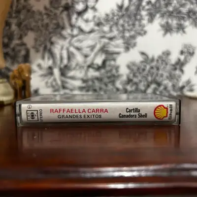 Cassette Raffaella Carrà Grandes Éxitos Shell 1989 - miniatura 2