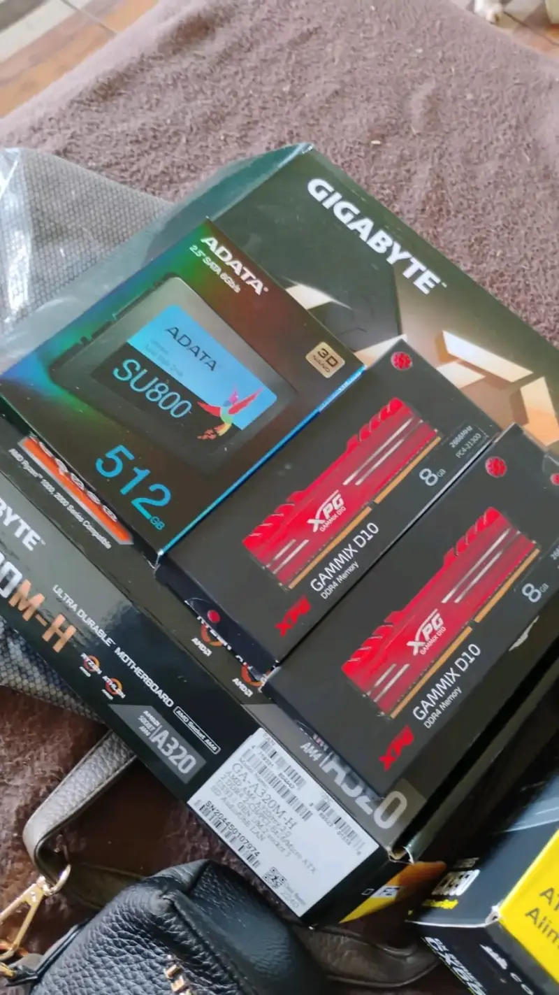 PC GAMER RYZEN 3 2200G Con WIFI - 3