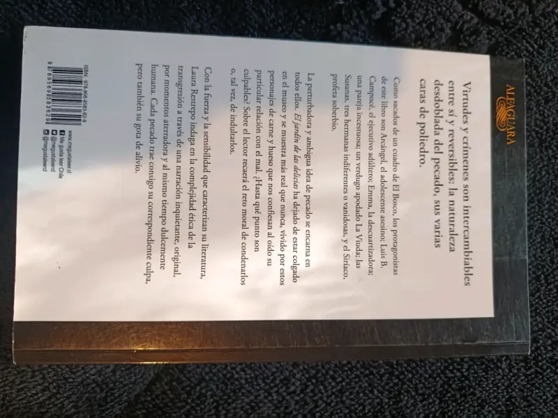 Libro 'Pecado' de Laura Restrepo en buen estado - 2