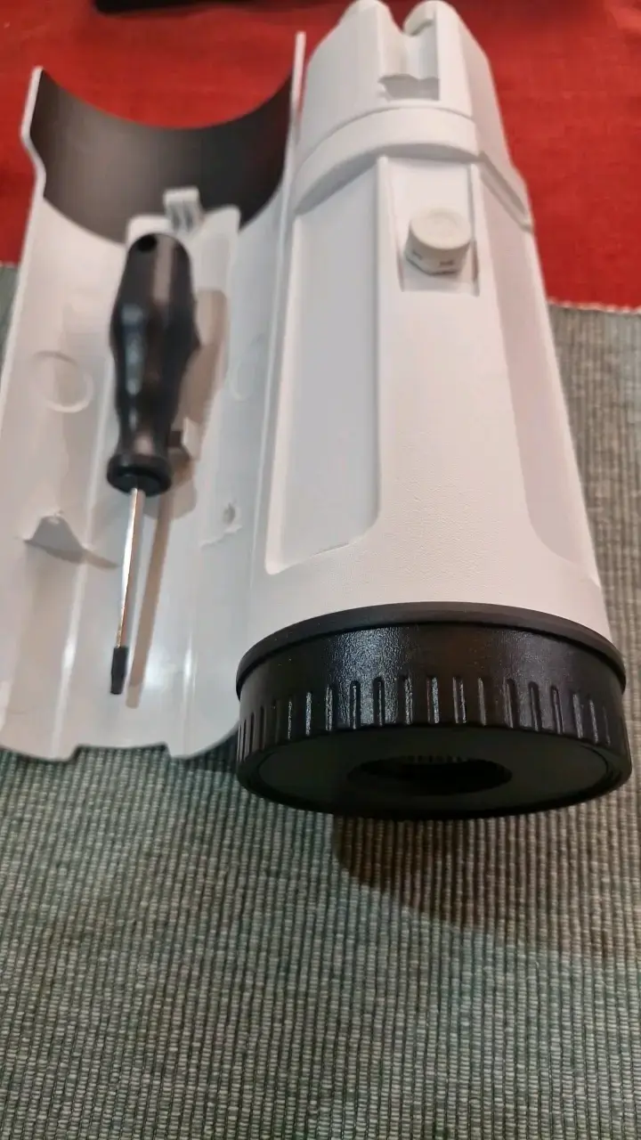 Telescopio portátil blanco con soporte