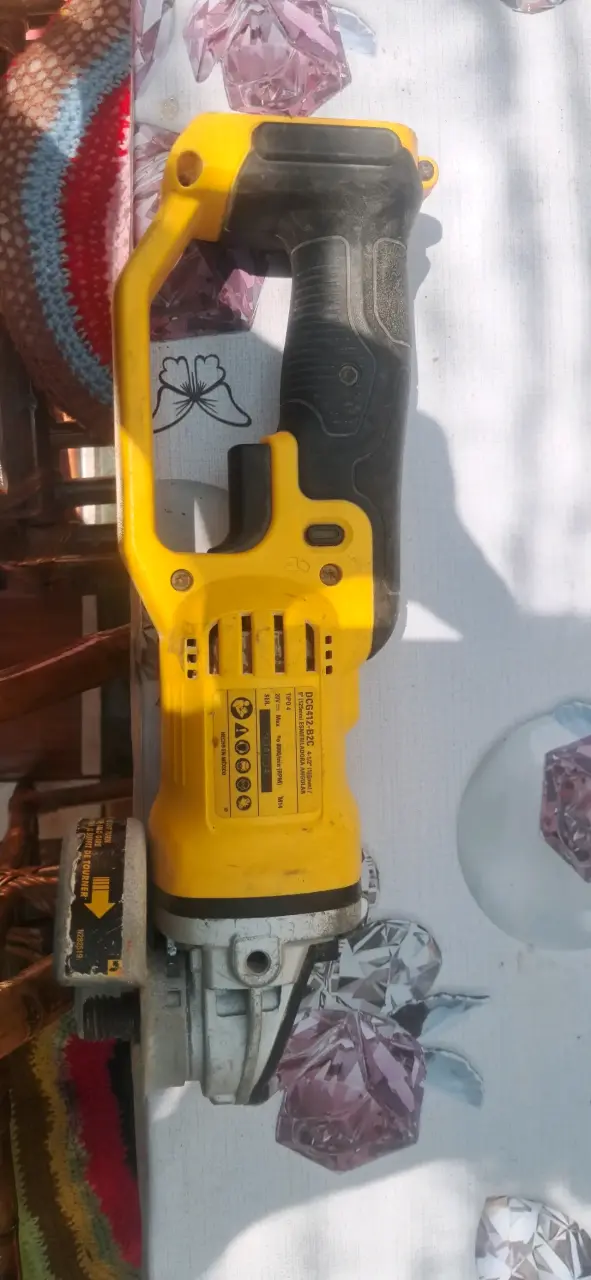 Esmeriladora angular inalámbrica DeWalt 20V - 2