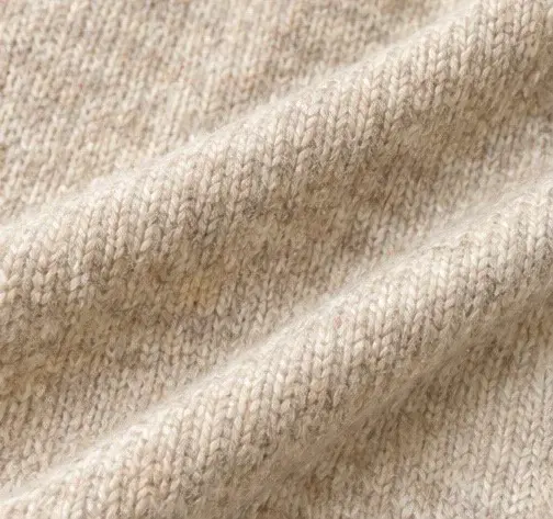 Vestido de punto beige Ever.me con cuello alto - 2
