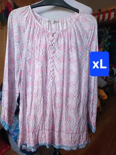 Blusa estampada floral talla XL - miniatura 1