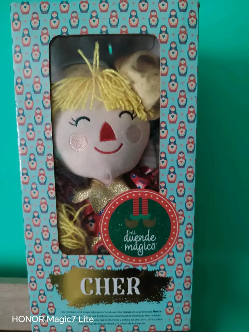 Muñeco Duende Mágico Cher en Caja - 1