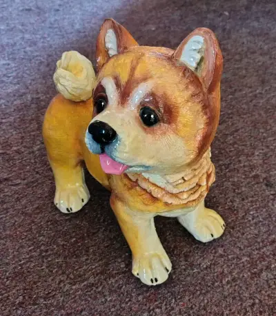 Figura decorativa de perro Shiba Inu en yeso - miniatura 2