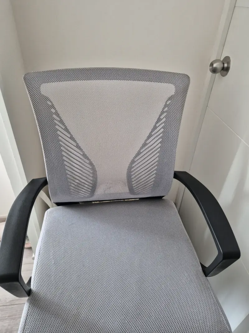 Silla de oficina ergonómica gris - 4