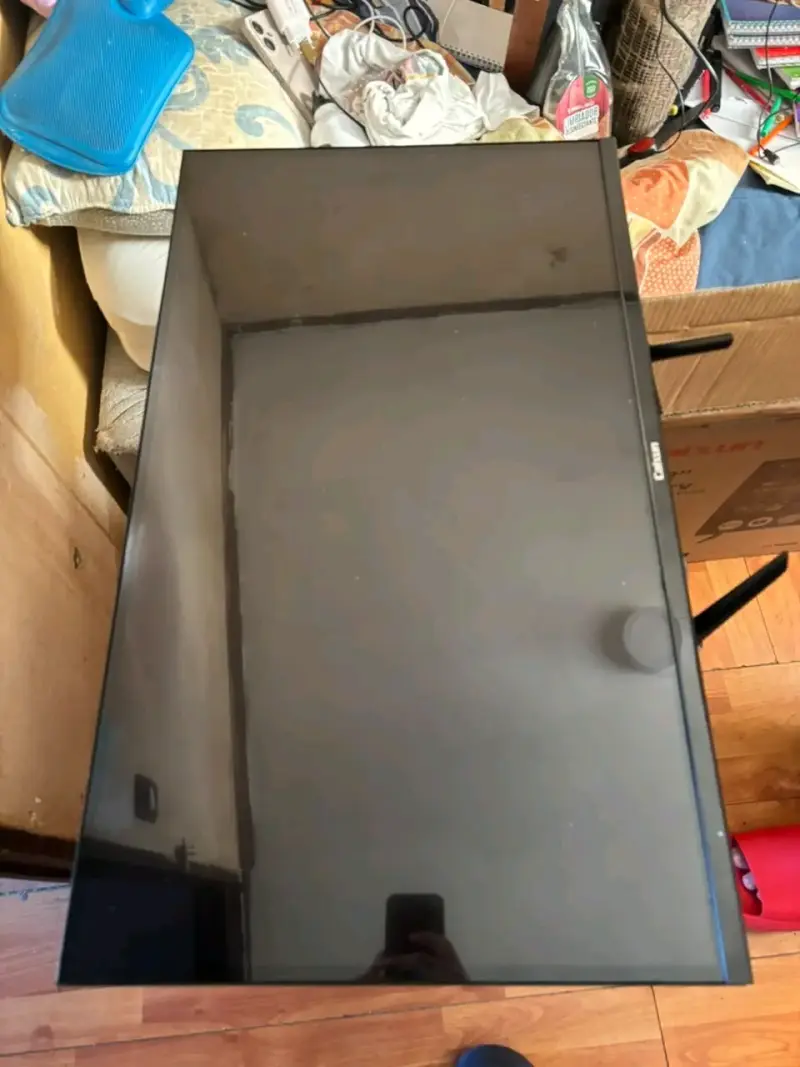 Televisor LED de 32 pulgadas con antena - 2