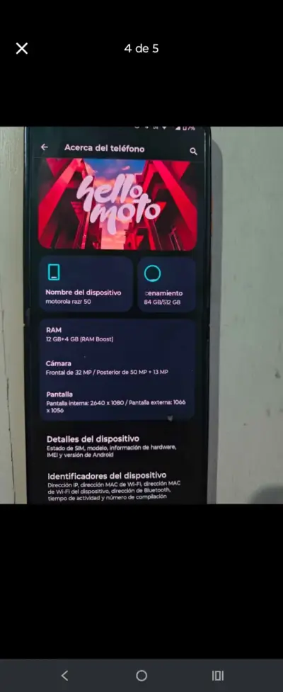 Smartphone Motorola Razr 50 con Pantalla Plegable - miniatura 2