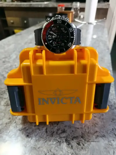 Reloj Invicta Pro Diver con Correa Negra - miniatura 5