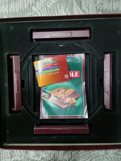 Juego de mesa Scrabble Deluxe edicion de lujo - miniatura 3