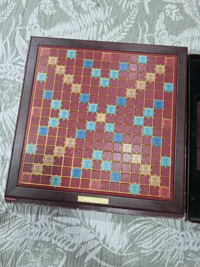 Juego de mesa Scrabble Deluxe edicion de lujo - miniatura 5