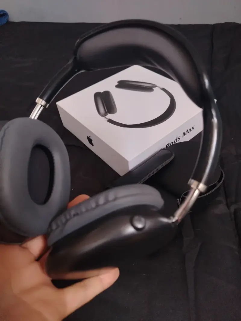Auriculares Apple AirPods Max negros