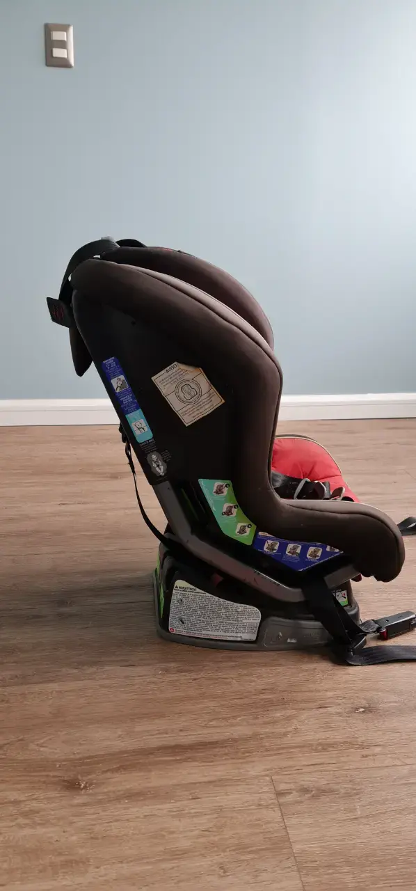 Silla de auto para niño Britax roja - 2