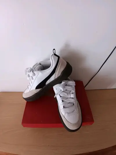 Zapatillas deportivas blancas Puma para hombre - miniatura 1