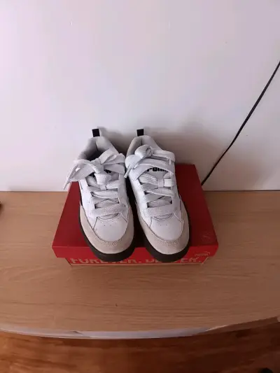 Zapatillas deportivas blancas Puma para hombre - miniatura 3