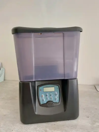 Dispensador automático de comida para mascotas - miniatura 2