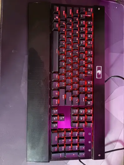 Teclado mecánico retroiluminado Falcon Z-77 - miniatura 3