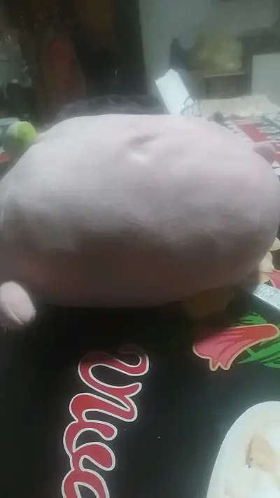 Peluche Pingüino Rosa Suave y Tierno - miniatura 2