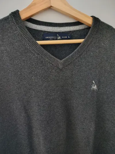 Suéter gris de lana University Club para hombre - miniatura 3