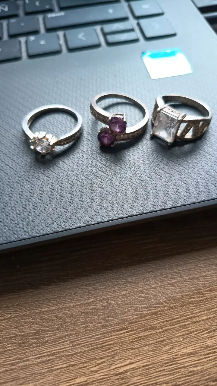 Set de anillos de plata con piedras