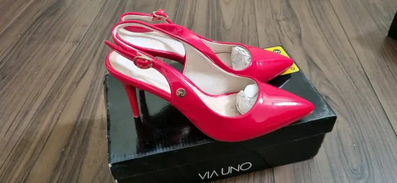 Tacones altos rojos para mujer talla ajustada - 2