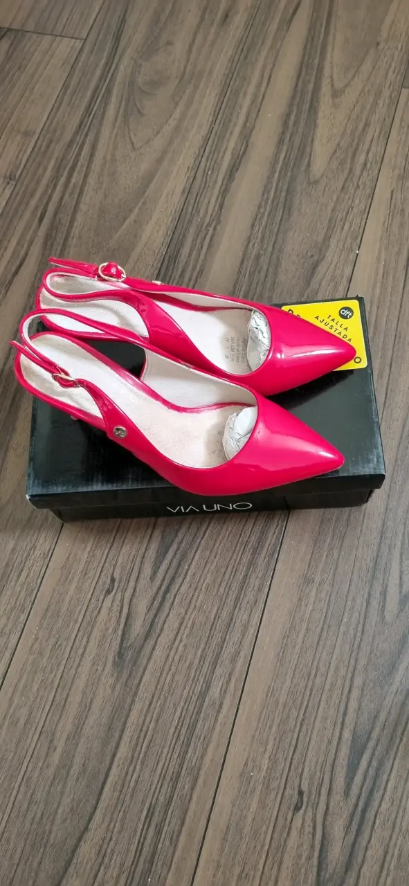 Tacones altos rojos para mujer talla ajustada - 3