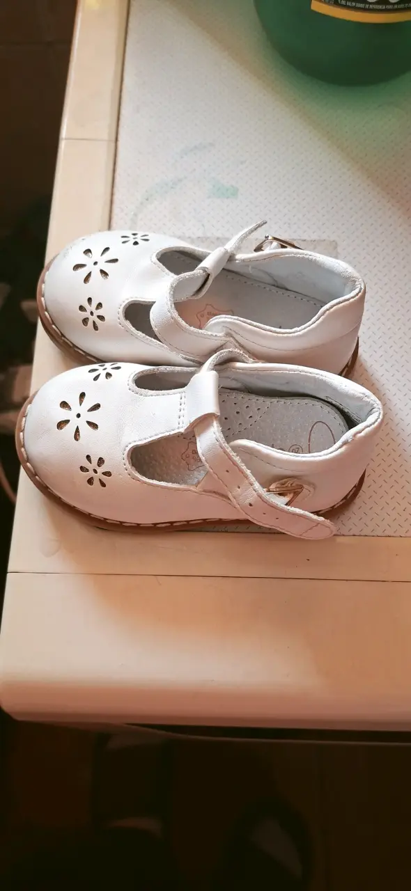 Sandalias para niña número 19 y 20 - 3