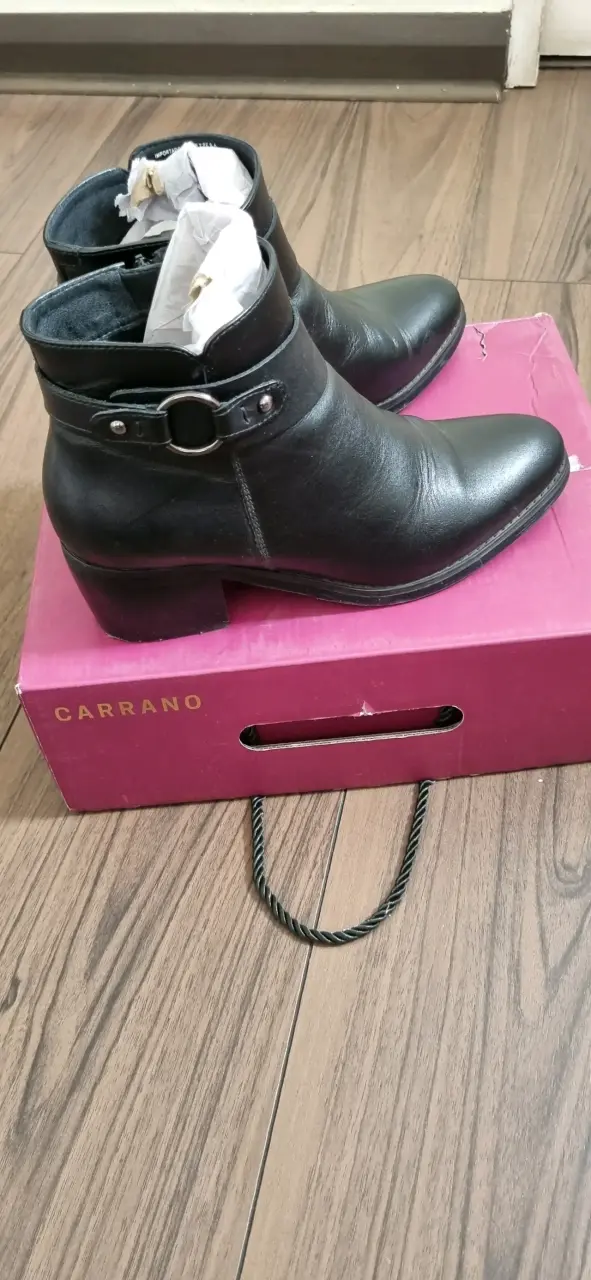 Botines de cuero negro Carrano para mujer - 1