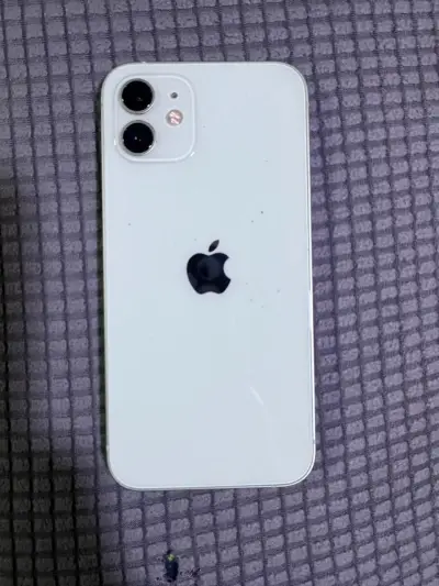 iPhone 12  en Buen Estado - miniatura 2