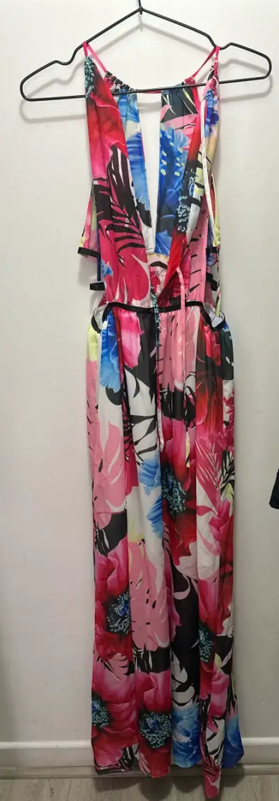 Vestido largo floral con tirantes - miniatura 3