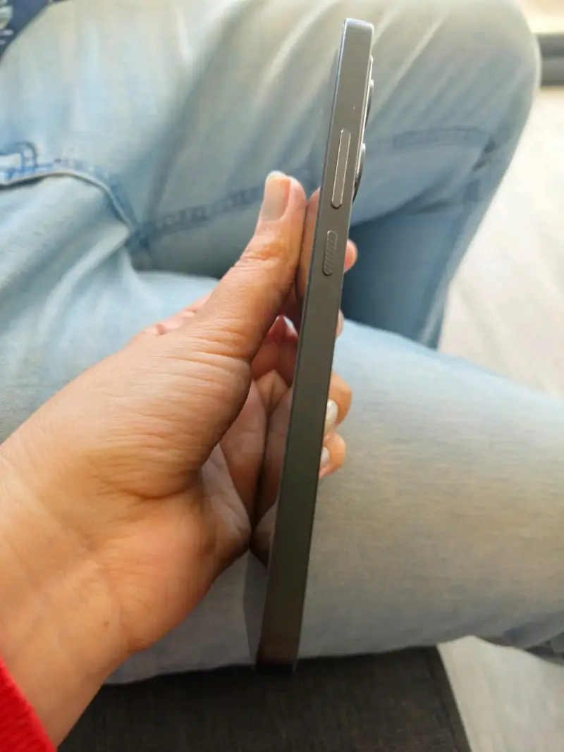 Smartphone Xiaomi 14 t con triple cámara trasera - 3