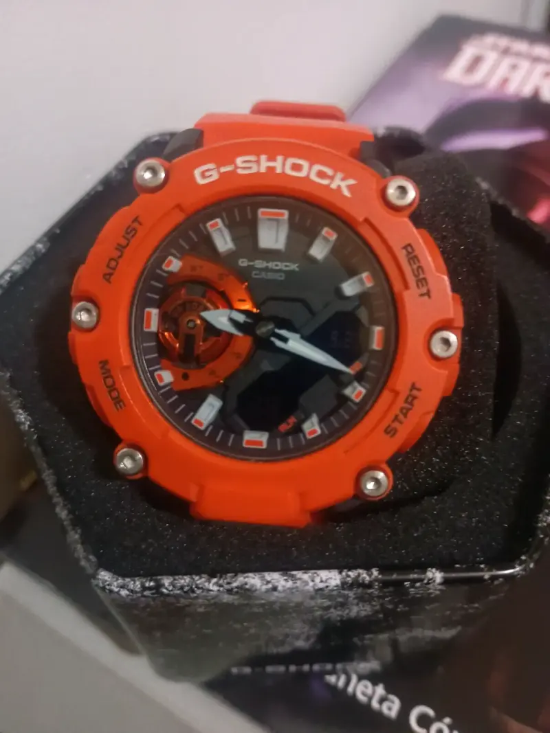 Reloj Casio G-Shock análogo digital rojo - 1