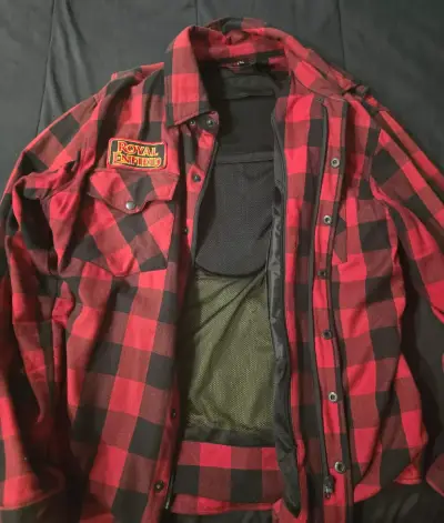 Camisa de moto Royal Enfield a cuadros rojos y negros - miniatura 1