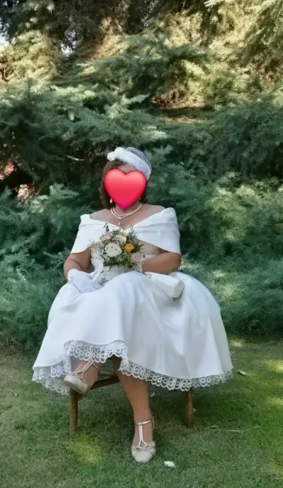 Vestido de novia vintage  con accesorios - miniatura 1
