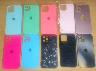 Set de carcasas para iPhone 12 pro max - miniatura 1