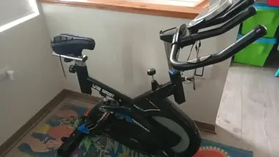 Bicicleta estática Live Sport con asiento Velo - miniatura 1