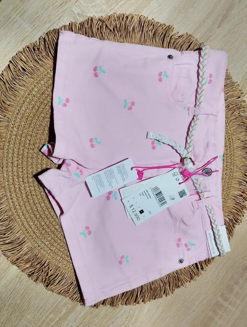 Shorts de niña blancos con cinturón rosa - 2