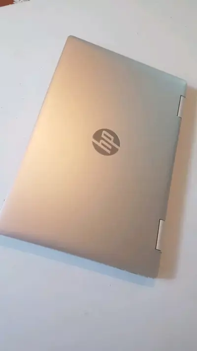 Notebook HP Pavilion X360 2-in-1con Intel Core i5 - miniatura 1