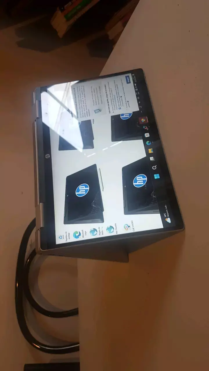 Notebook HP Pavilion X360 2-in-1con Intel Core i5 - 2