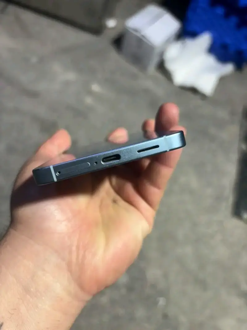 Samsung Galaxy S26 en buen estado - 4