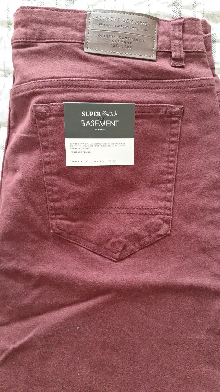 Pantalones slim fit burdeos Basement - 2