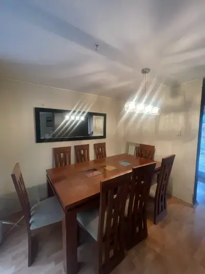 Juego de comedor de madera para 8 personas - miniatura 4